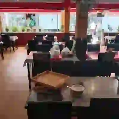Curry Hut Indian Restaurant
